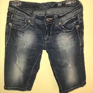 Size 27 Miss Me Bermuda shorts with peace signs